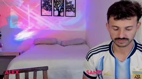 Snapshot of alexanderjaz chatting on October 23, 10:39 am Alexander Jaz online show from October 23, 10:39 am