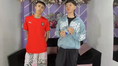 chicos hot online show from March 23, 2:33 pm