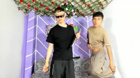 chicos hot online show from March 8, 1:39 am