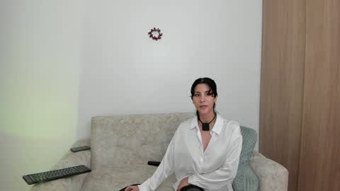I am Alexandra online show from January 24, 3:43 am