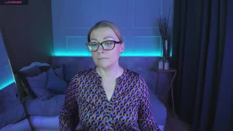 Alexandra online show from February 25, 2:58 am