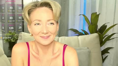 Alexandra online show from October 24, 12:50 pm