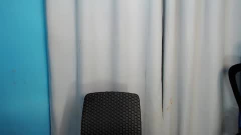 Andrea online show from March 25, 3:02 am