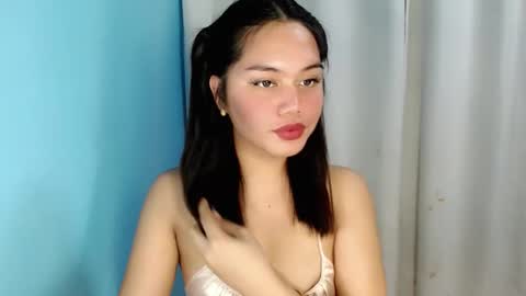 Andrea online show from March 26, 5:24 am