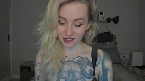 alexarush online show from December 3, 6:33 pm