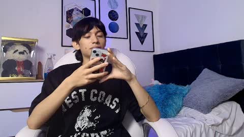 alexconsanii online show from April 13, 12:37 am