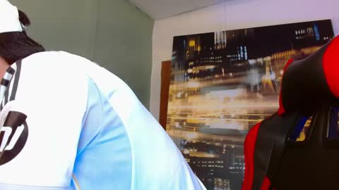 alexgiraldo__ online show from June 12, 2:54 am