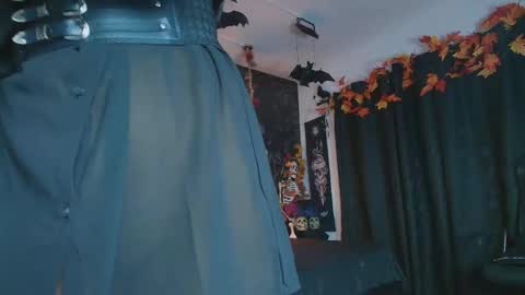 Snapshot of alexhoe_ chatting on October 14, 6:44 pm Alex online show from October 14, 6:44 pm