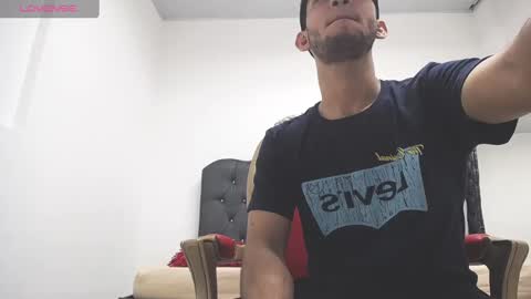 alexiscollinss online show from February 16, 2:42 am