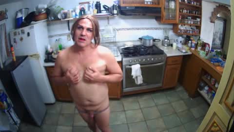 alexiss699 online show from April 27, 10:18 pm