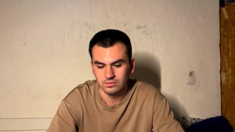 Alex online show from April 2, 9:22 pm