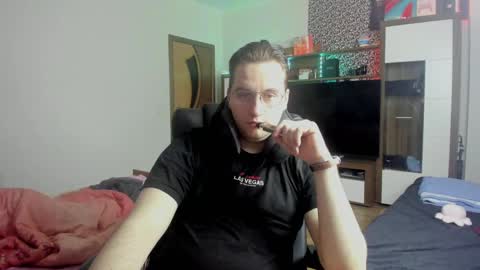 alexs9xtime online show from March 16, 12:42 pm