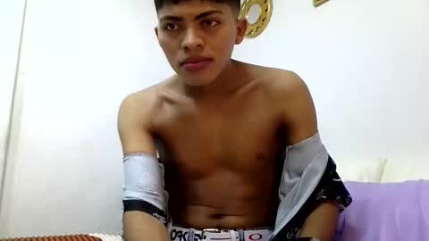 alexsexy1405 online show from January 14, 10:18 pm