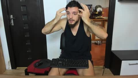 Snapshot of alexwithers1 chatting on December 2, 10:56 am call me ALEXANDER THE GREAT online show from December 2, 10:56 am