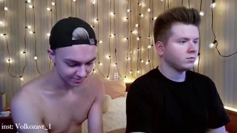 Snapshot of alexxx_d chatting on January 21, 6:12 pm AlexDimaIgor online show from January 21, 6:12 pm