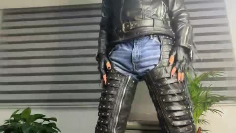 Alexander online show from April 1, 2:45 am