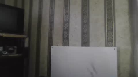 alferezsolvajo online show from February 14, 9:23 am