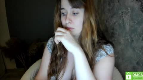 Snapshot of aliaa_ chatting on January 9, 4:41 am aliaa_ online show from January 9, 4:41 am