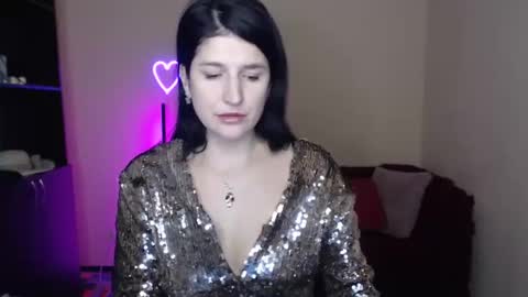 Snapshot of alianna_solo_kiss chatting on February 19, 6:33 am Alianna online show from February 19, 6:33 am