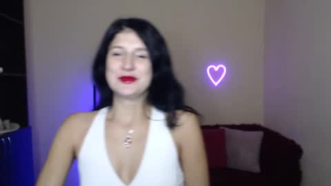 Snapshot of alianna_solo_kiss chatting on February 23, 6:38 am Alianna online show from February 23, 6:38 am