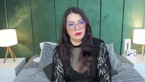 Alice  online show from October 8, 1:57 am