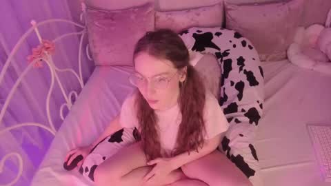 Alice online show from March 1, 3:10 am