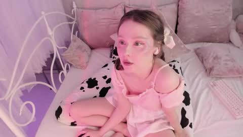 Alice online show from September 13, 11:23 am