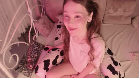 Alice online show from September 24, 2:07 am