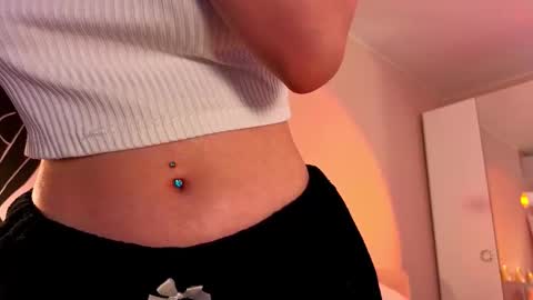 Alice online show from November 14, 6:32 pm