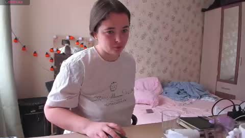 Alice online show from July 29, 10:15 am