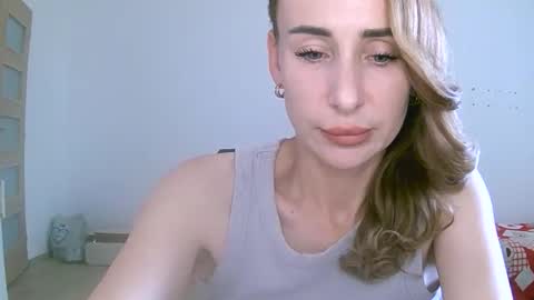 Alice Sewx online show from September 12, 3:47 pm