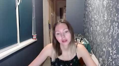 Alice smiles online show from February 18, 11:04 pm