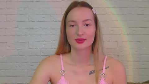 Alice online show from November 25, 1:43 pm