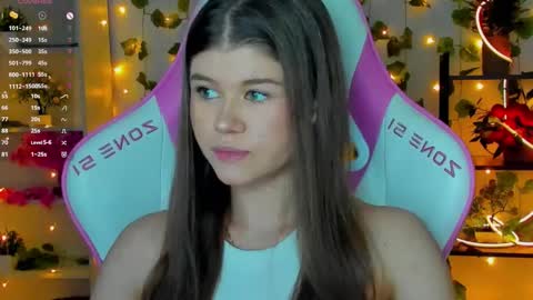 Alice online show from November 24, 2:16 pm