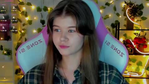 Alice online show from February 7, 6:22 pm