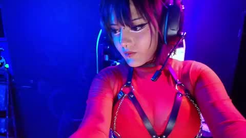 alice_von_rose online show from November 19, 9:24 pm