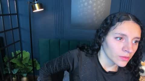 Alice and Asia online show from September 17, 3:10 am