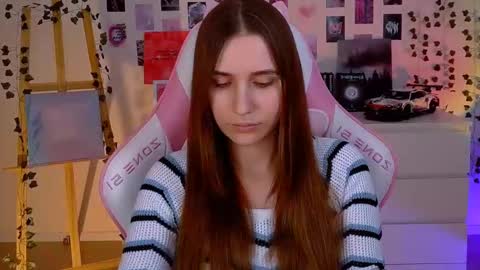 Snapshot of alicecharmy chatting on February 12, 7:56 pm alicecharmy online show from February 12, 7:56 pm