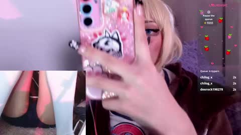 Alice  online show from March 7, 7:30 am