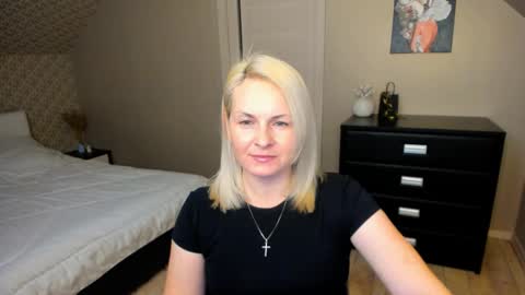 Alicee online show from November 30, 6:59 pm