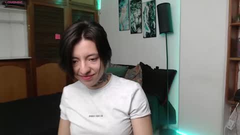 alicee_logan_ online show from September 10, 2:01 am