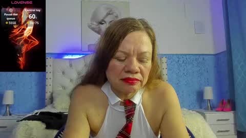 Snapshot of alicee_mature4 chatting on October 9, 7:08 pm alicee_mature4 online show from October 9, 7:08 pm