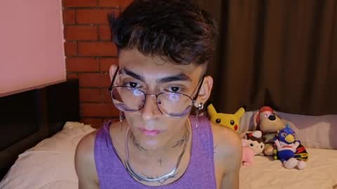 alicee_randyy online show from May 19, 12:28 am