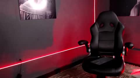 alicefit_212 online show from September 22, 4:44 pm