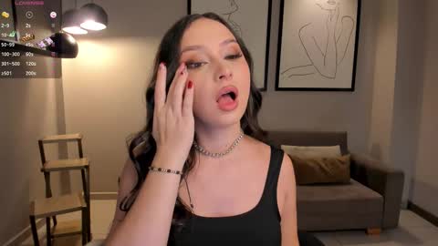 Snapshot of aliceharperx chatting on September 19, 7:28 pm Alice online show from September 19, 7:28 pm