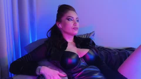 alicejameson online show from February 28, 9:19 pm