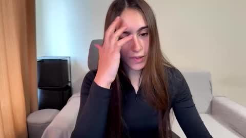 alicekollt online show from September 29, 9:41 am