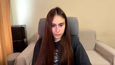 alicekollt online show from October 8, 10:10 am