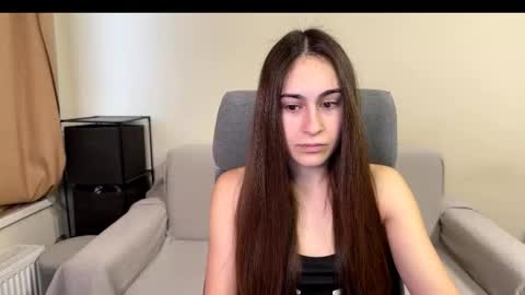 alicekollt online show from February 4, 2:10 pm