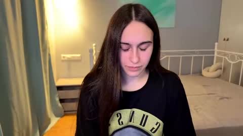 alicekollt online show from June 23, 8:48 pm